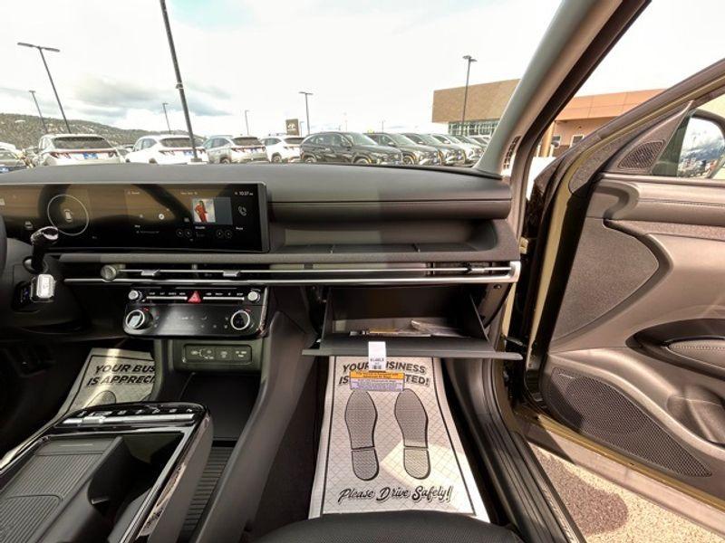 new 2025 Hyundai Tucson car, priced at $40,743
