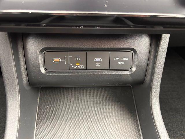 new 2026 Hyundai TUCSON Hybrid car, priced at $32,640