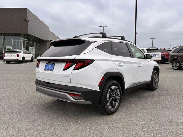 new 2026 Hyundai TUCSON Hybrid car, priced at $32,640