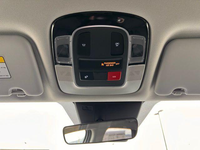 new 2026 Hyundai TUCSON Hybrid car, priced at $32,640