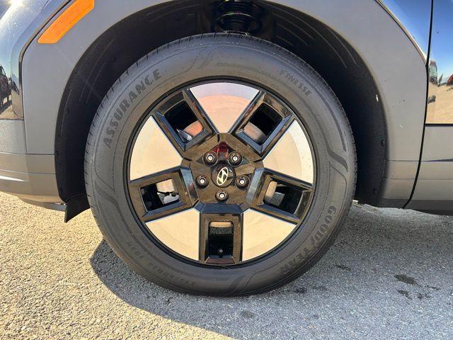 new 2026 Hyundai SANTA FE HEV car, priced at $37,117