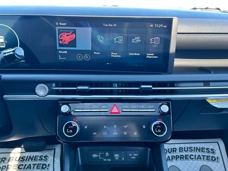 new 2025 Hyundai SANTA CRUZ car, priced at $35,451