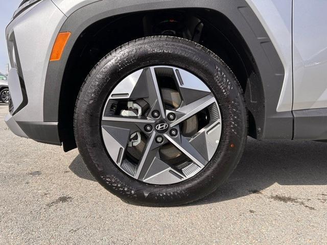 new 2025 Hyundai Tucson car, priced at $35,626