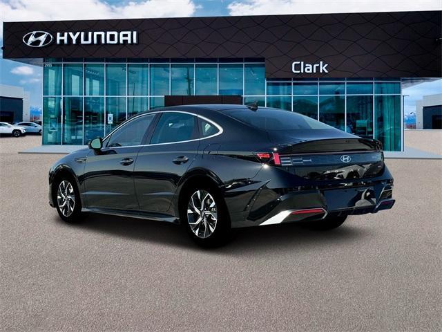 new 2025 Hyundai Sonata car