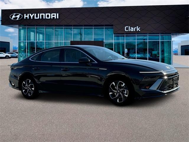 new 2025 Hyundai Sonata car