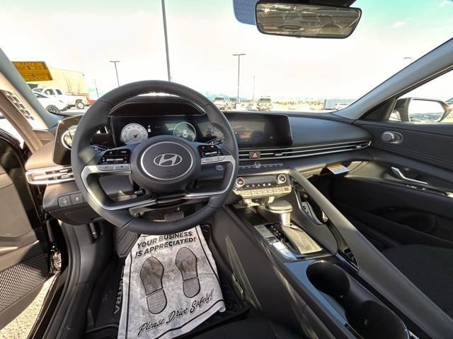 new 2025 Hyundai Elantra car, priced at $26,842