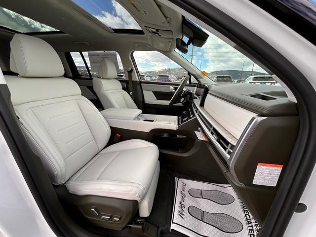 new 2025 Hyundai SANTA FE HEV car, priced at $50,405