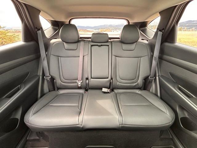new 2025 Hyundai TUCSON Hybrid car, priced at $37,586