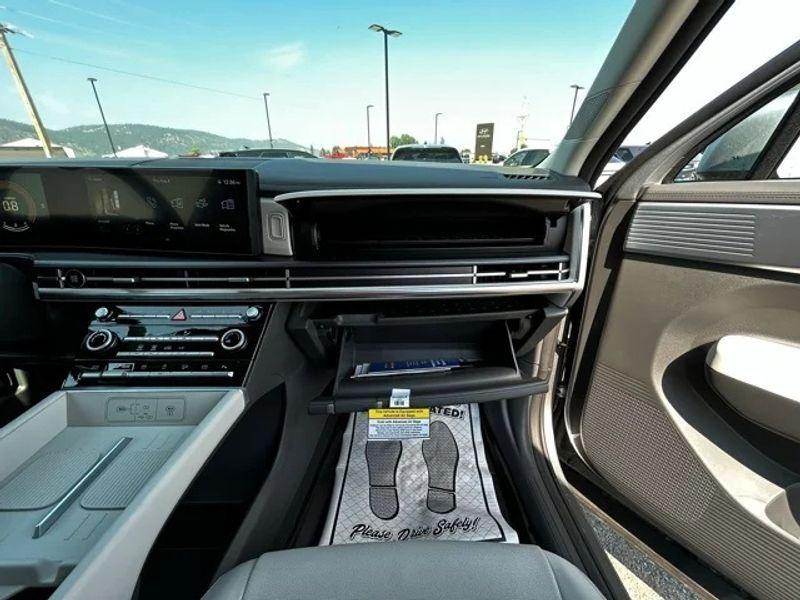 new 2024 Hyundai Santa Fe car, priced at $32,622
