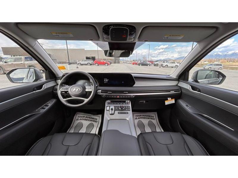 new 2025 Hyundai Palisade car, priced at $43,017