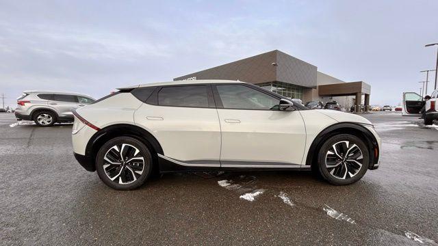used 2022 Kia EV6 car, priced at $27,311