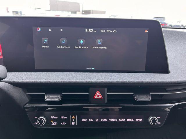 used 2022 Kia EV6 car, priced at $27,311