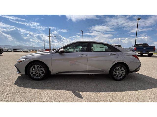 new 2025 Hyundai ELANTRA HEV car, priced at $23,021