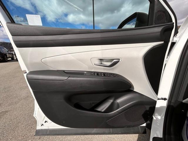 new 2025 Hyundai Tucson car, priced at $33,789
