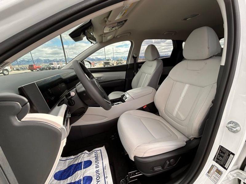 new 2025 Hyundai Tucson car, priced at $33,789