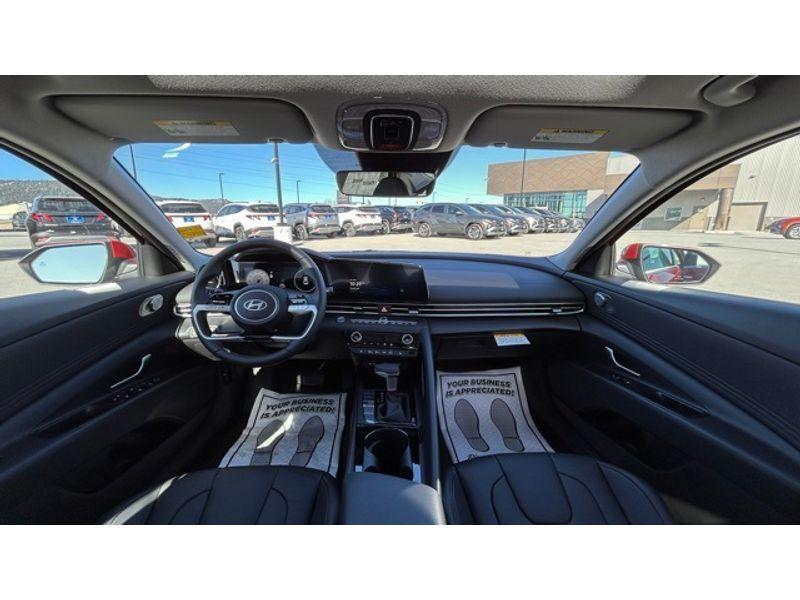 new 2025 Hyundai Elantra car, priced at $27,640