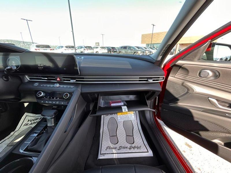 new 2025 Hyundai Elantra car, priced at $27,640