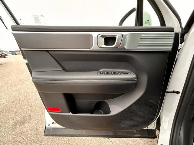 new 2025 Hyundai SANTA FE HEV car, priced at $40,443