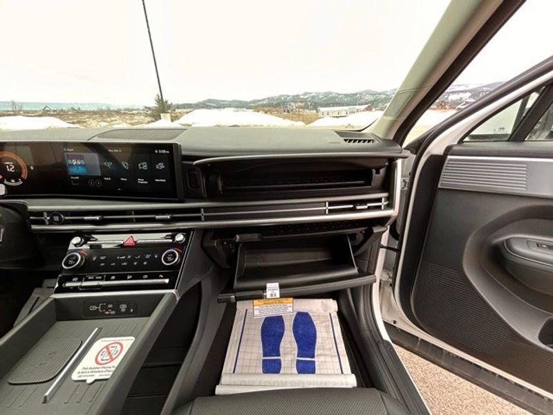 new 2025 Hyundai SANTA FE HEV car, priced at $40,443