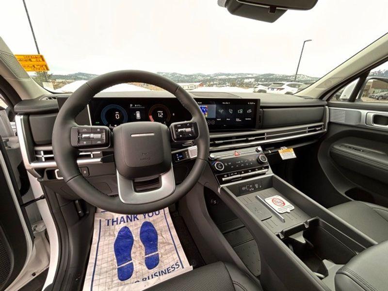 new 2025 Hyundai SANTA FE HEV car, priced at $40,443
