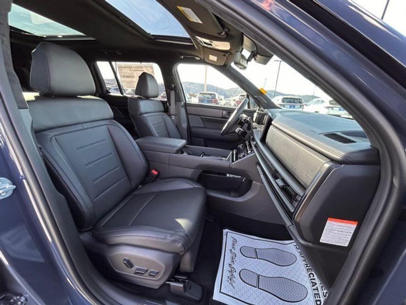 new 2025 Hyundai SANTA FE HEV car, priced at $48,228