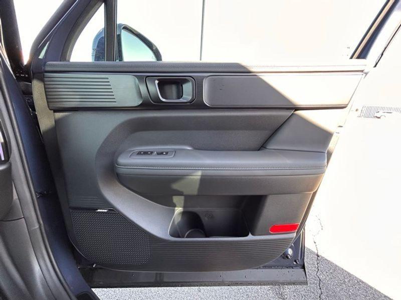 new 2025 Hyundai SANTA FE HEV car, priced at $48,228