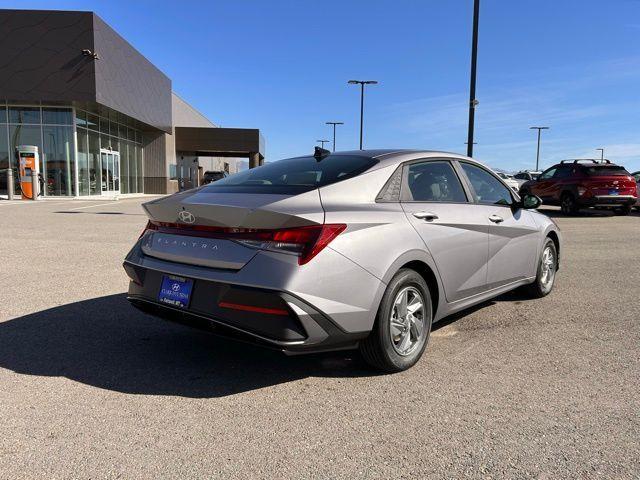 new 2025 Hyundai Elantra car, priced at $21,701