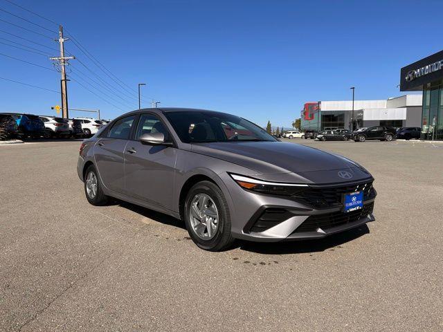 new 2025 Hyundai Elantra car, priced at $21,701