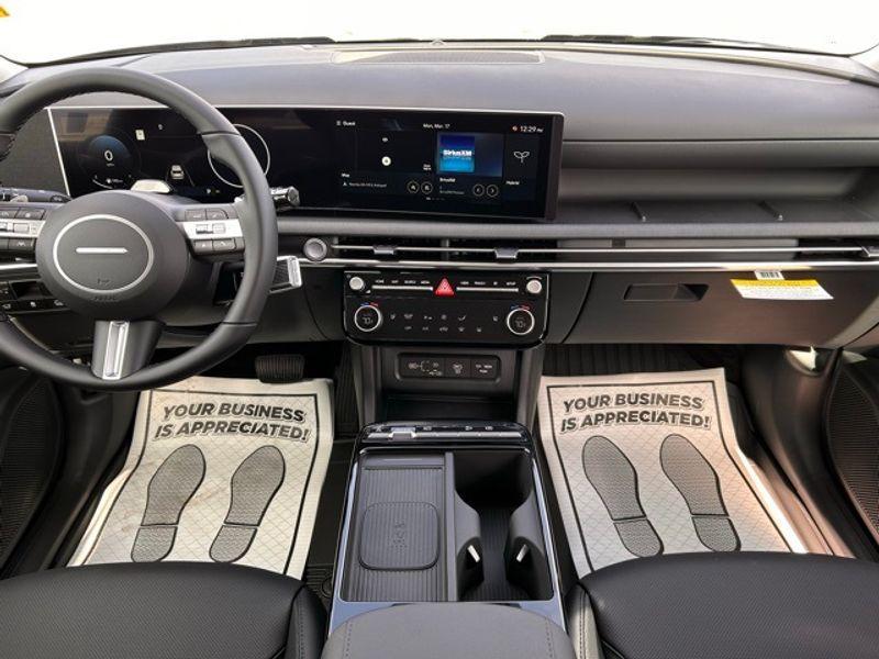 new 2025 Hyundai TUCSON Hybrid car, priced at $37,466