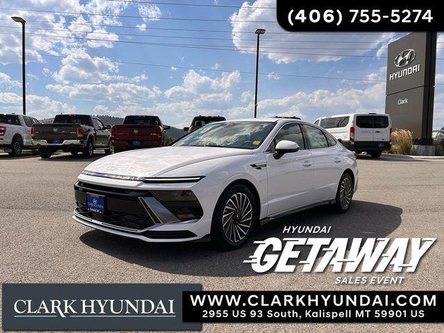 new 2024 Hyundai Sonata Hybrid car, priced at $29,657