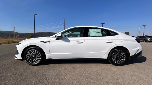 new 2024 Hyundai Sonata Hybrid car, priced at $32,450