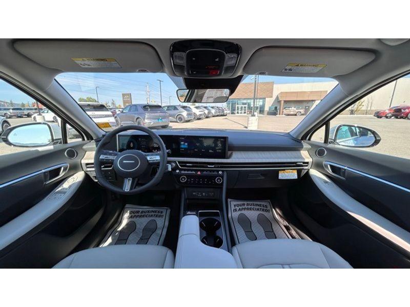 new 2024 Hyundai Sonata Hybrid car, priced at $32,450