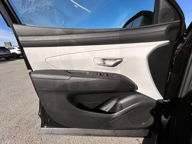new 2025 Hyundai Tucson car, priced at $33,265