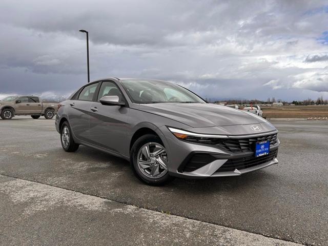 new 2025 Hyundai Elantra car, priced at $23,836