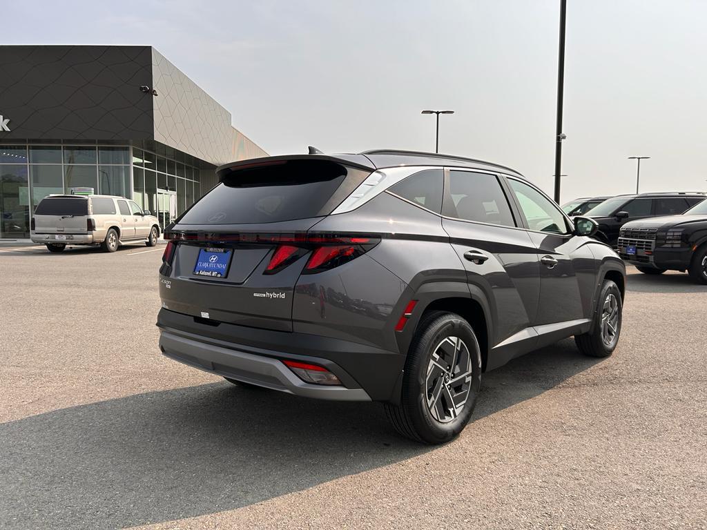 new 2025 Hyundai TUCSON Hybrid car, priced at $35,037