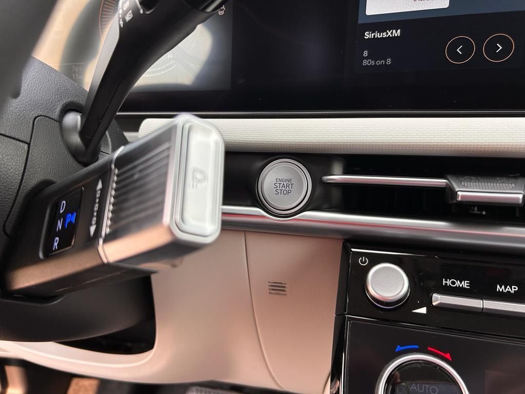 new 2025 Hyundai TUCSON Hybrid car, priced at $35,037