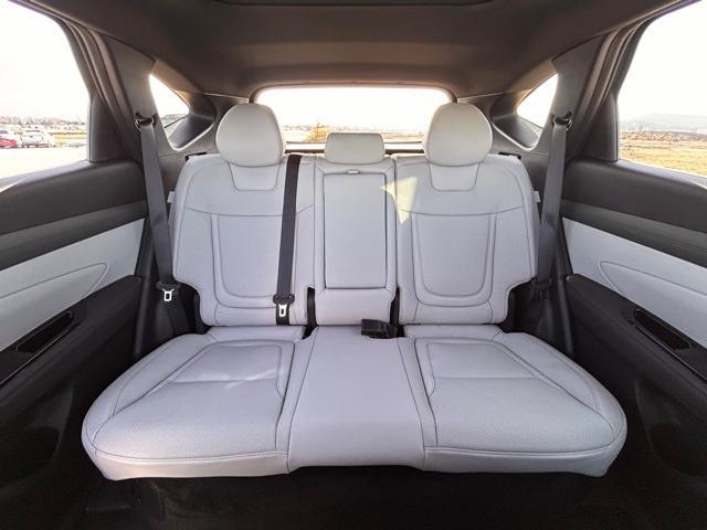 new 2025 Hyundai TUCSON Hybrid car, priced at $42,291