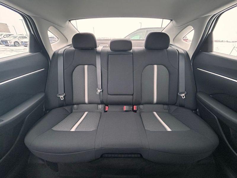 new 2025 Hyundai Sonata Hybrid car, priced at $32,822