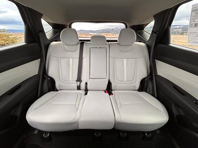new 2025 Hyundai Tucson car, priced at $33,632