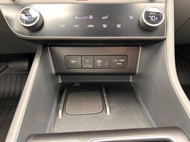 new 2025 Hyundai Sonata Hybrid car, priced at $33,322