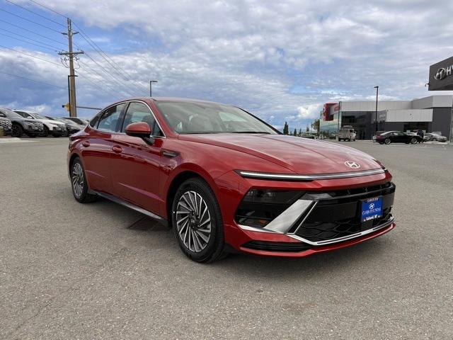 new 2025 Hyundai Sonata Hybrid car, priced at $33,322