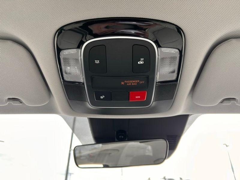 new 2025 Hyundai Sonata Hybrid car, priced at $32,728