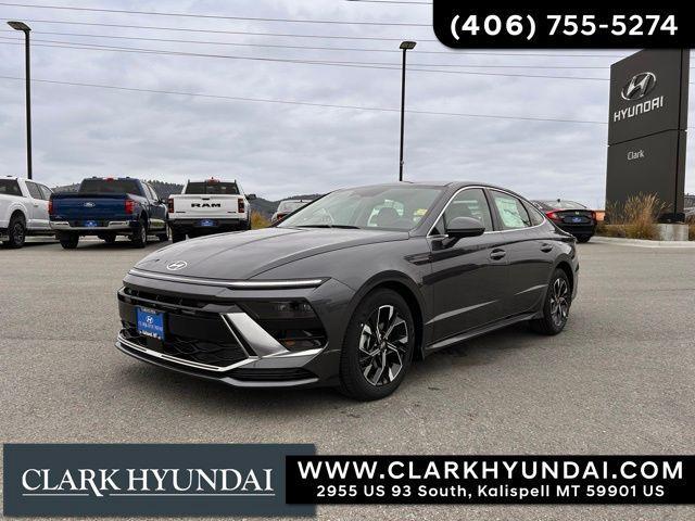 new 2025 Hyundai Sonata car, priced at $27,206