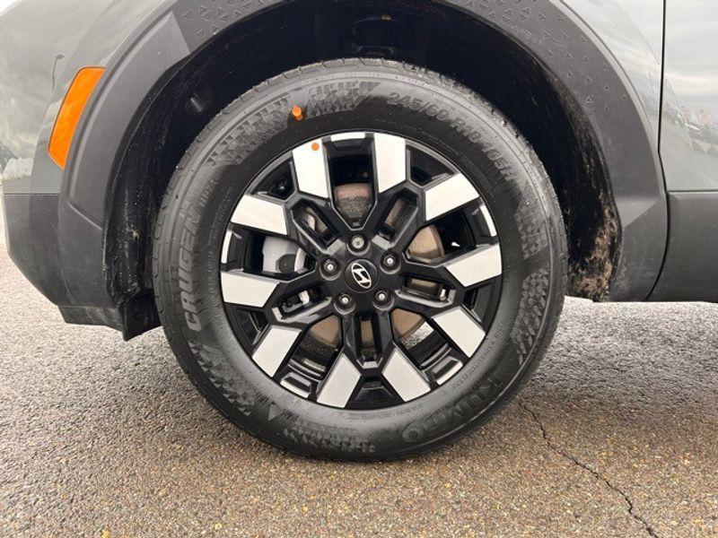 new 2025 Hyundai SANTA CRUZ car, priced at $35,243