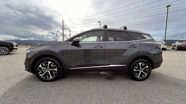 used 2024 Kia Sportage car, priced at $25,174