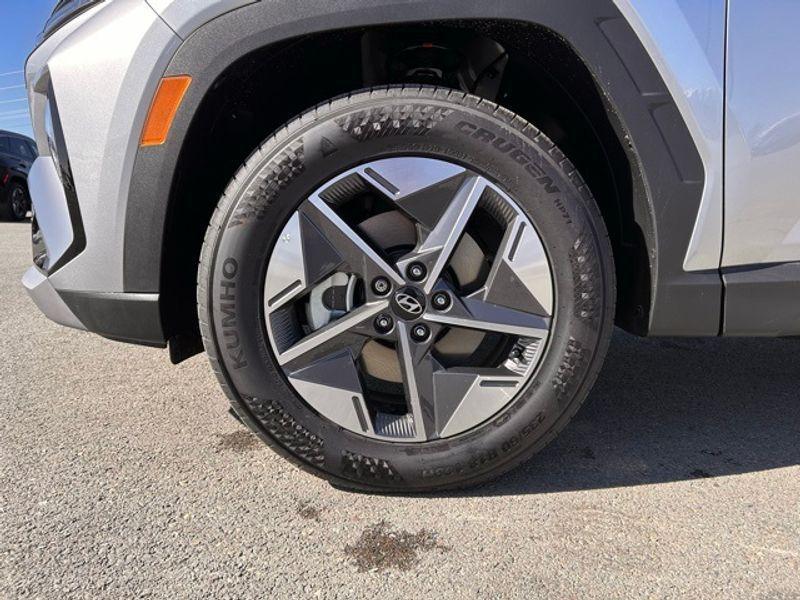 new 2025 Hyundai Tucson car, priced at $35,574