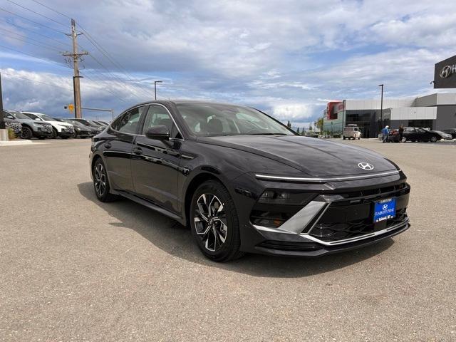 new 2025 Hyundai Sonata car, priced at $30,497