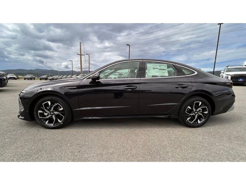 new 2025 Hyundai Sonata car, priced at $29,938