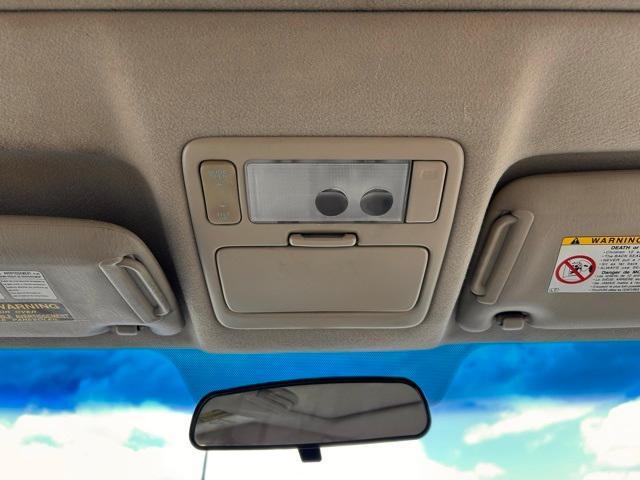 used 2001 Toyota Highlander car, priced at $5,884