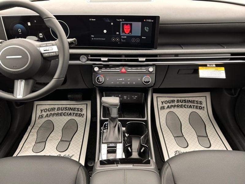 new 2025 Hyundai Tucson car, priced at $35,687